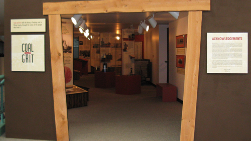 coal & grit exhibit entrance