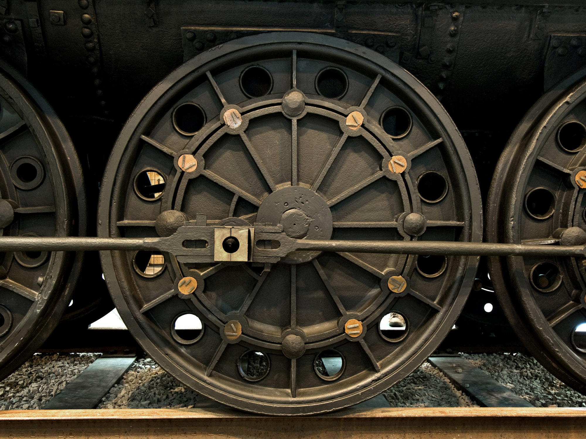 Wheels on the train, Sampson.